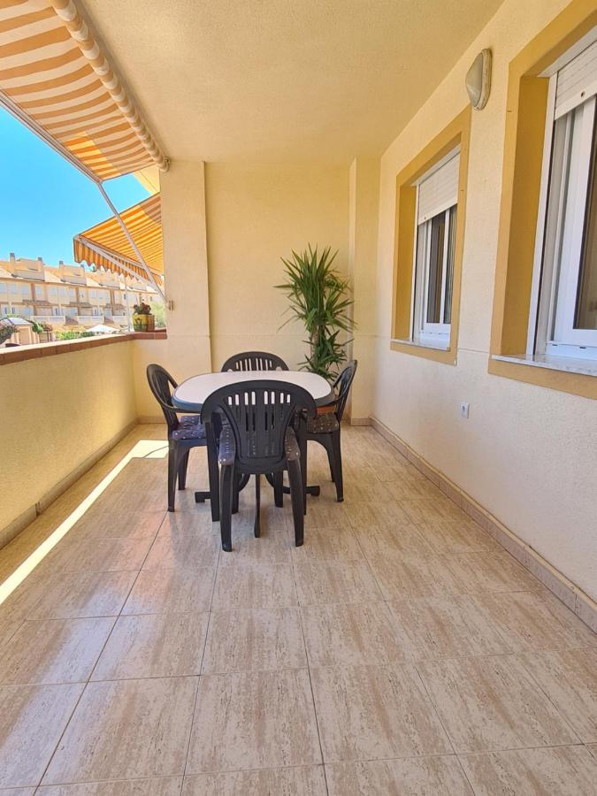 Apartamento Con Piscina En Oliva Nova Екстериор снимка